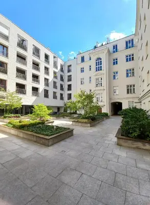 Budynek, w którym mieści się apartament