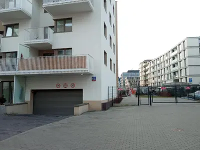 Budynek, w którym mieści się apartament