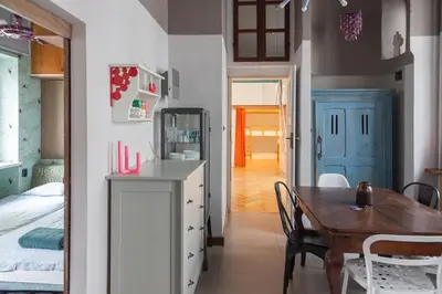 Łóżko lub łóżka w pokoju w obiekcie Art Apartment Wilcza Street