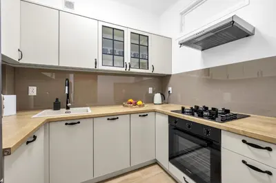 Kuchnia lub aneks kuchenny w obiekcie Unique Old town 2br Apt Stara 7