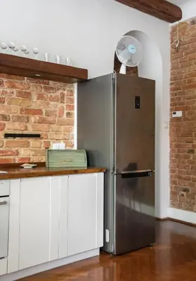 Kuchnia lub aneks kuchenny w obiekcie Głogowa Bricks Apartment by BookingHost