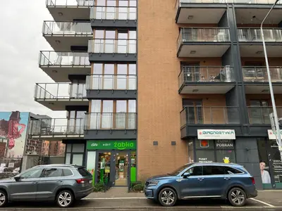 Budynek, w którym mieści się apartament