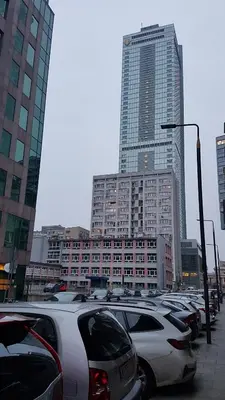 Budynek, w którym mieści się hostel