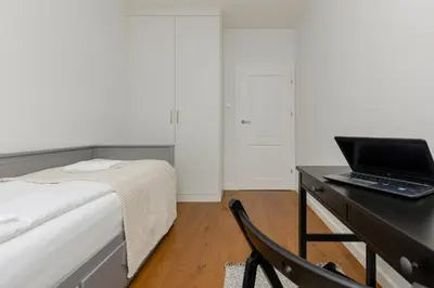 Łóżko lub łóżka w pokoju w obiekcie Modern Apartment Stalowa 2 bedrooms & Parking by Noclegi Renters