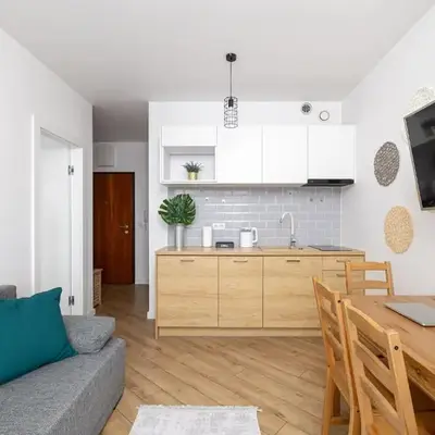 Burakowska 16B - Apartment with Balcony by Noclegi Renters