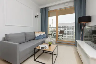 Część wypoczynkowa w obiekcie Stylish Apartment Kolejowa & Parking & Balcony by Noclegi Renters