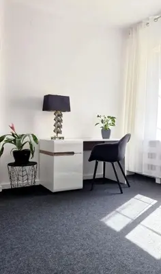 Część wypoczynkowa w obiekcie Przytulny prywatny pokój w centrum Pokój 1