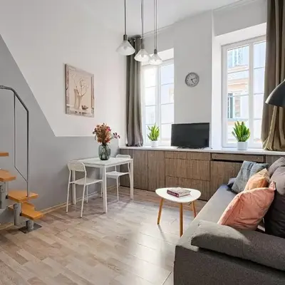 Chic Apartment-Old Town-Ś9