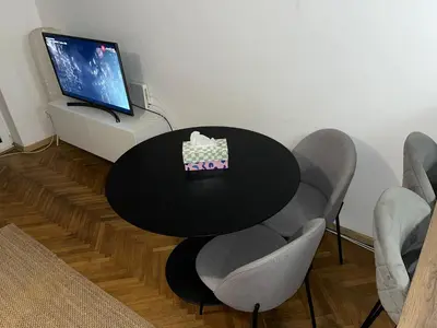 Telewizja i/lub zestaw kina domowego w obiekcie Apartament Niepodległości