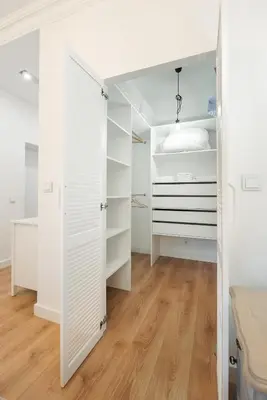 Plan piętra w obiekcie Lewartowskiego Luxury Lovely Apartment by BookingHost