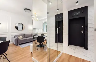 Część wypoczynkowa w obiekcie Lewartowskiego Luxury Lovely Apartment by BookingHost