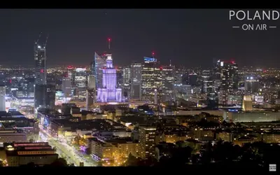 Widok na miasto Warszawa z tego apartamentu