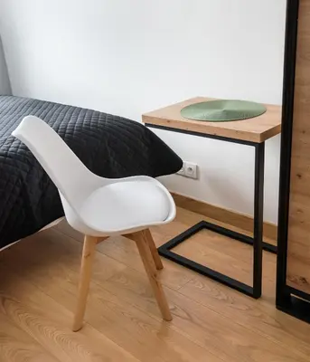Plan piętra w obiekcie Wola Skwer Sunny Apartment by BookingHost