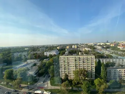 Widok na miasto Warszawa z tego apartamentu