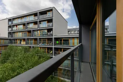 Budynek, w którym mieści się apartament