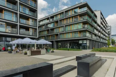 Budynek, w którym mieści się apartament