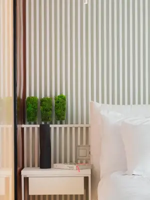 Łóżko lub łóżka w pokoju w obiekcie Bliska Wola Tower - UNIQUE Apartments 4YOU - 18 piętro z pięknym widokiem na centrum Warszawy