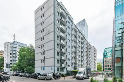 Budynek, w którym mieści się apartament