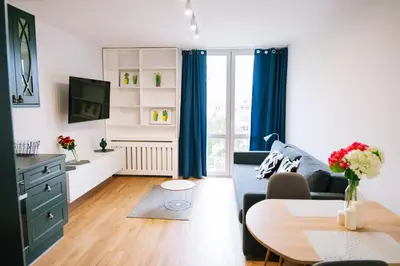 Telewizja i/lub zestaw kina domowego w obiekcie Warsaw Studio Apartment - City View, Parks nearby by Rentujemy