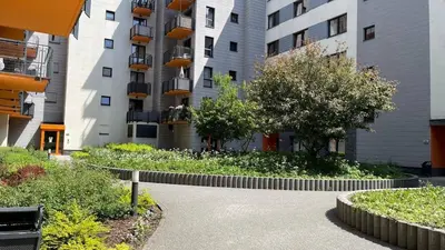 Budynek, w którym mieści się apartament
