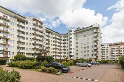 Budynek, w którym mieści się apartament
