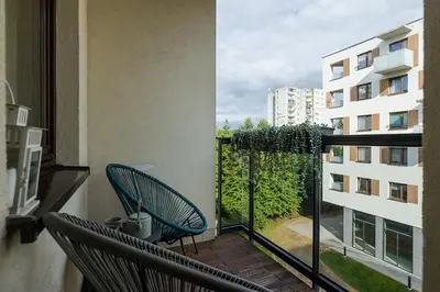 Balkon lub taras w obiekcie Lanciego - przytulny Apartament z osobną sypialną, Balkon, WI-FI, Natolin, Ursynów