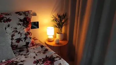 Łóżko lub łóżka w pokoju w obiekcie Apartment Mokotów blisko lotniska Chopina