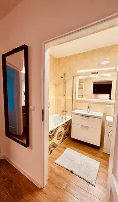 Telewizja i/lub zestaw kina domowego w obiekcie Jardin Apartment Ursynów