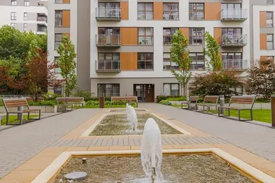 Budynek, w którym mieści się apartament