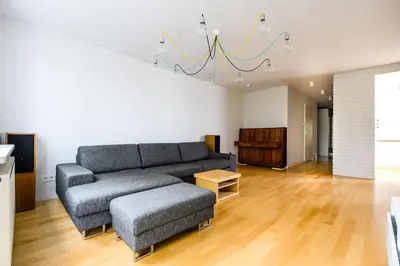 Część wypoczynkowa w obiekcie Apartament 100m2 - 2 sypialnie, 2 łazienki, salon, kuchnia, taras, WiFi, rowery
