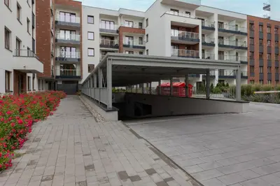 Budynek, w którym mieści się apartament