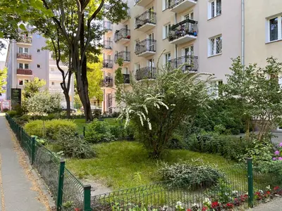 Ogród w obiekcie Labo Apartment Niepodległości