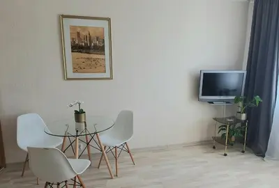 Telewizja i/lub zestaw kina domowego w obiekcie Better Place Varso Center