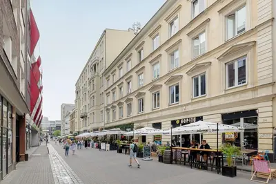 Goście zatrzymujący się w obiekcie Chmielna Spacious City Center Apartment