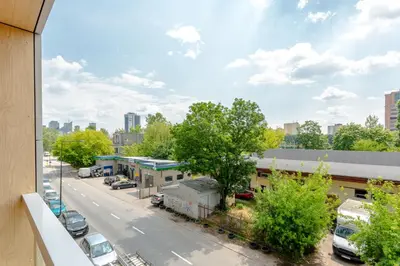 Budynek, w którym mieści się apartament