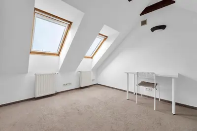 Plan piętra w obiekcie Rynek Nowego Miasta Two-Level Apartment by BookingHost