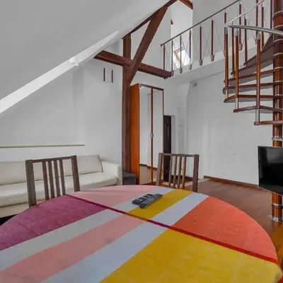 Rynek Nowego Miasta Two-Level Apartment by BookingHost