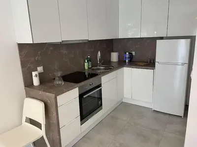 Kuchnia lub aneks kuchenny w obiekcie Apartment with private parking