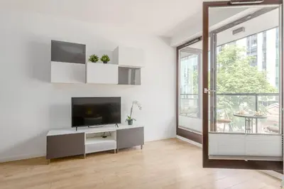 Telewizja i/lub zestaw kina domowego w obiekcie Warsaw In City Apartments