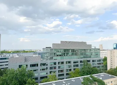 Budynek, w którym mieści się apartament