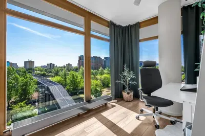 Balkon lub taras w obiekcie Warsaw Prestige Suites - 86m2, Two-Level Loft, Parking - by Rentujemy