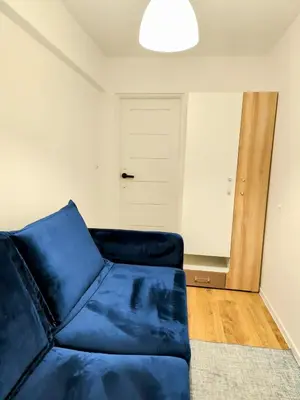Część wypoczynkowa w obiekcie Ursus Rooms-Self Check-in