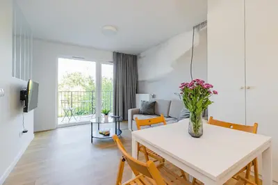 Telewizja i/lub zestaw kina domowego w obiekcie ShortStayPoland Jagiellońska (B134)