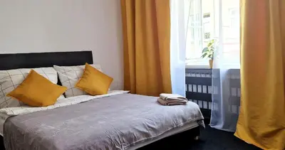 Łóżko lub łóżka w pokoju w obiekcie Prywatny pokój w centrum miasta Pokój 3