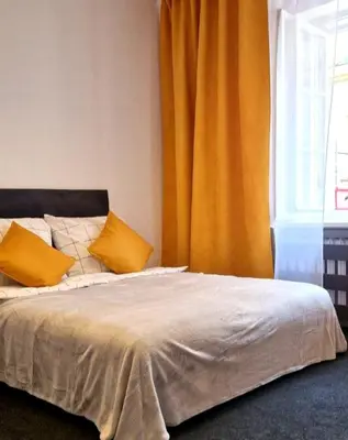 Łóżko lub łóżka w pokoju w obiekcie Prywatny pokój w centrum miasta Pokój 3