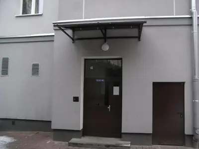Fasada lub wejście do obiektu Studio Narutowicza
