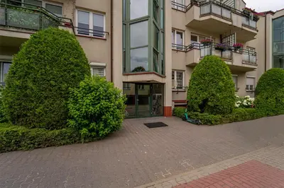 Budynek, w którym mieści się apartament