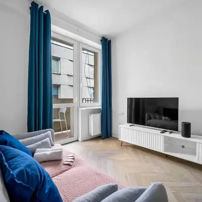 Koneser Apartment - Workspace