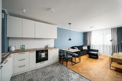 Kuchnia lub aneks kuchenny w obiekcie Bielany Comfort Apartment by BookingHost