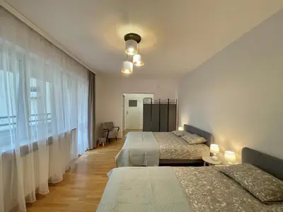 Łóżko lub łóżka w pokoju w obiekcie Apartament przy Atrium okolice stacji metra Rondo ONZ